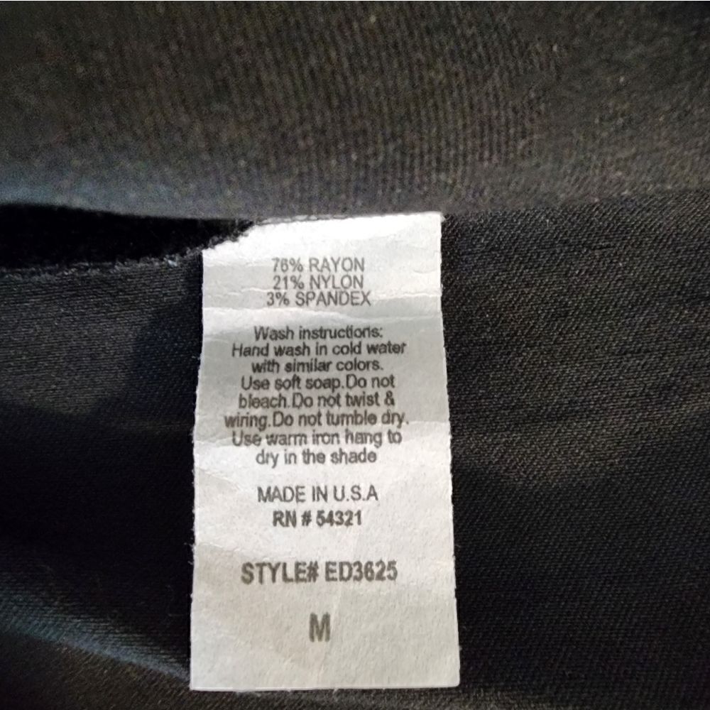 Windsor black leather Ever Stylin mini skirt - Picture 6 of 6